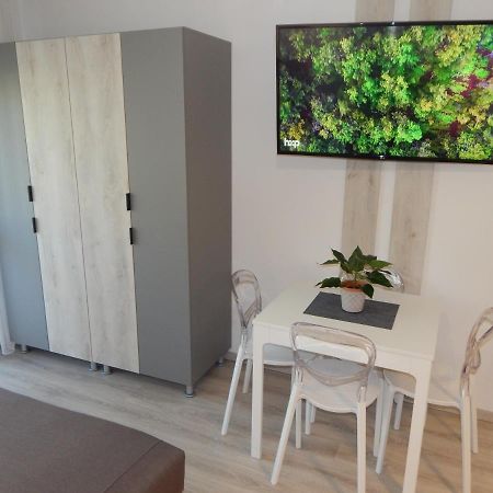 Pisztacia 2020 Apartman Kazincbarcika Εξωτερικό φωτογραφία