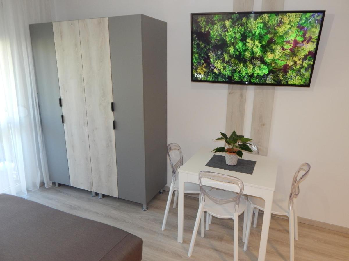 Pisztacia 2020 Apartman Kazincbarcika Εξωτερικό φωτογραφία