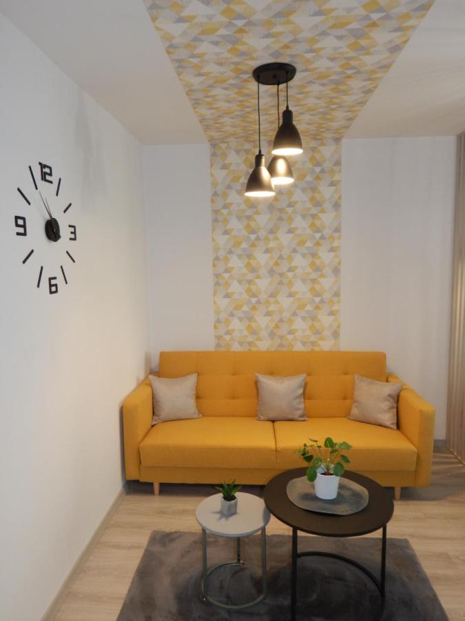 Pisztacia 2020 Apartman Kazincbarcika Εξωτερικό φωτογραφία
